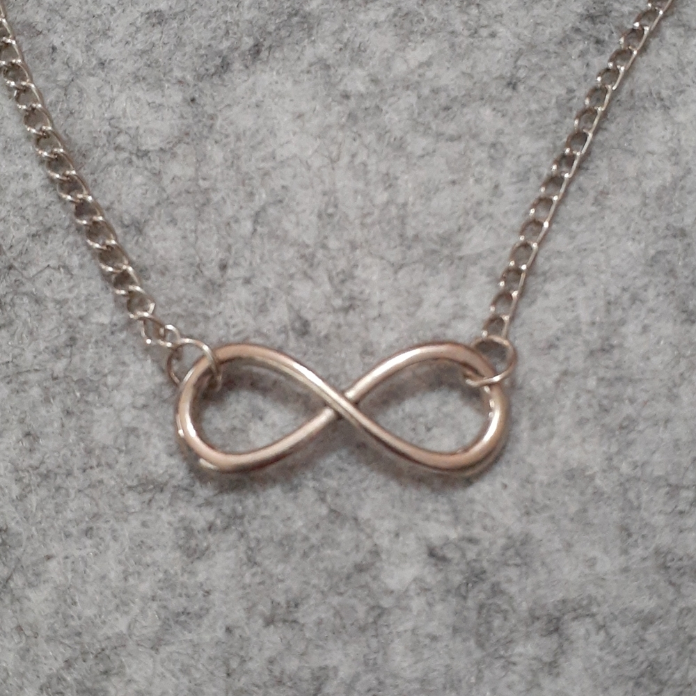 Infinity Loop necklace
